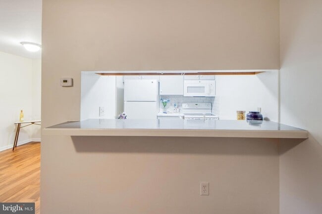 Photo - 4 Banyan Wood Ct Unidad 201