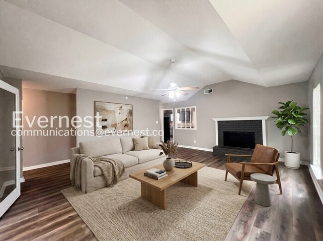 Photo - 3985 Fernway Dr