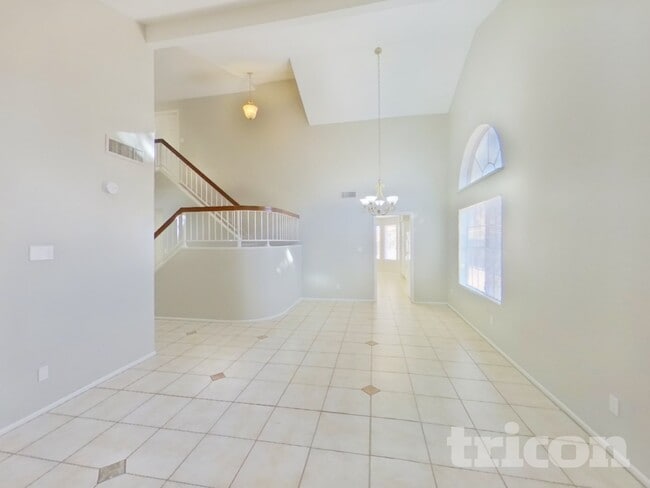 Photo - 5214 E Fountain St