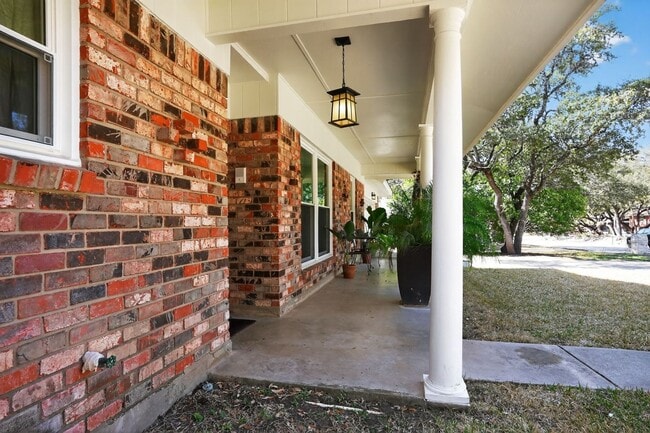 Photo - 10814 Cedar Elm Dr