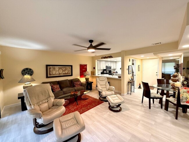 Photo - Riviera Gardens SEASONAL FURNISHED! FANTASTIC! Unit 1212