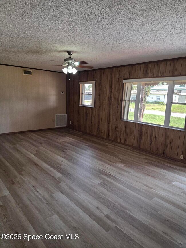 Photo - 2910 Zephyr Ln