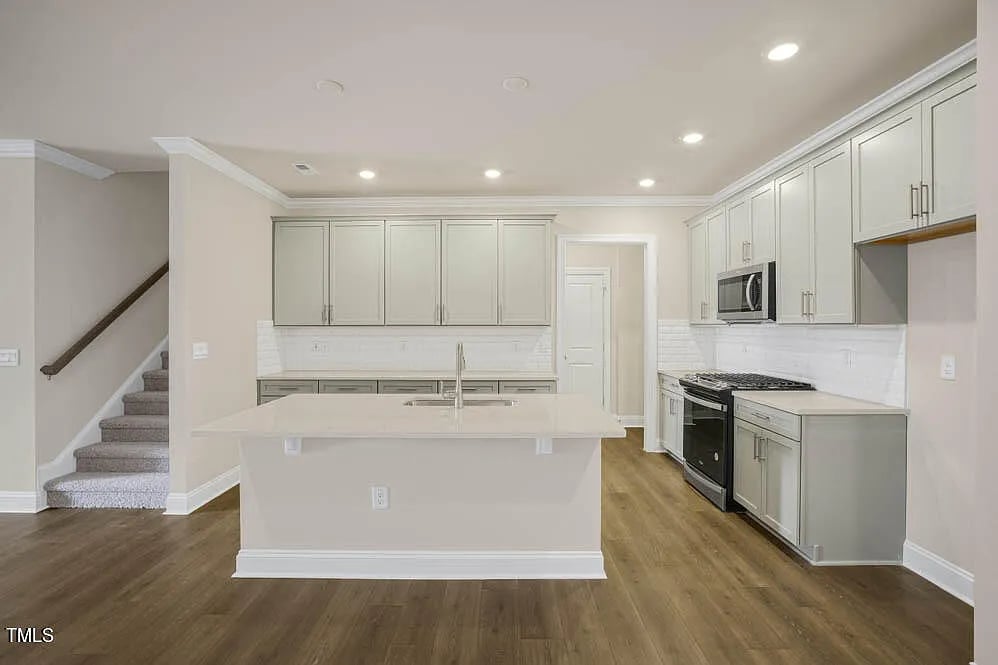 Photo - 729 Andrade Dr