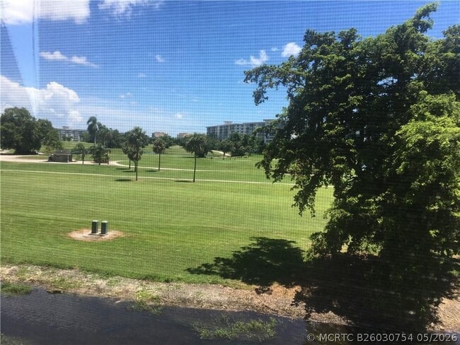 Photo - 2851 S Palm Aire Dr Unit 309