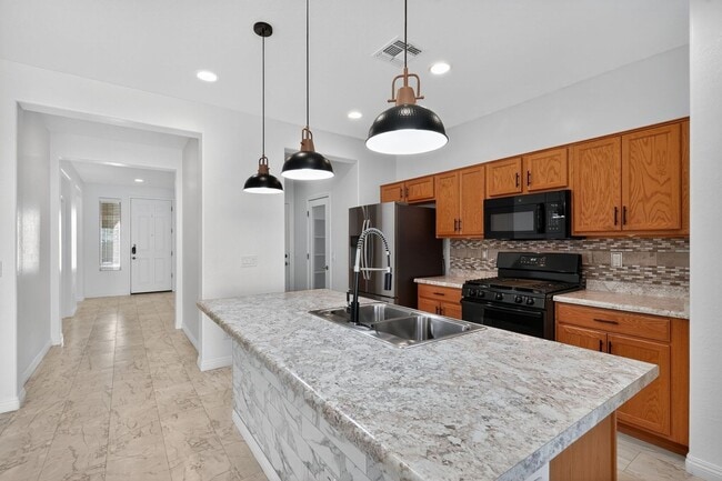 Photo - 18233 W Pueblo Ave