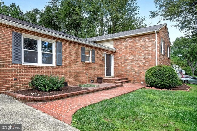 1514 Gingerwood Ct