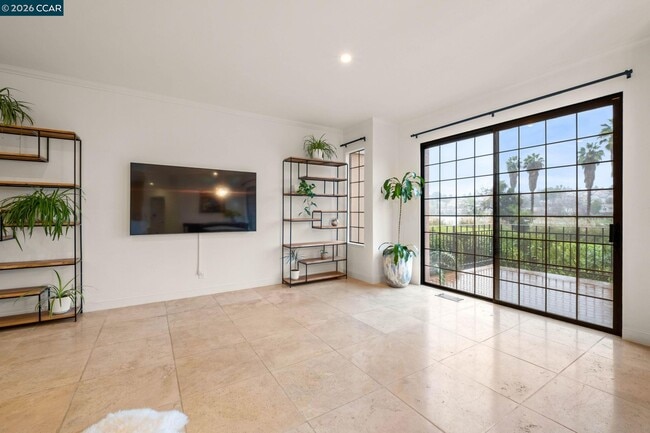 Photo - 30 Eagle Lake Pl Unidad 14