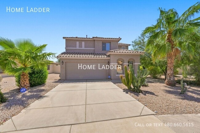Building Photo - 44727 Gavilan Dr