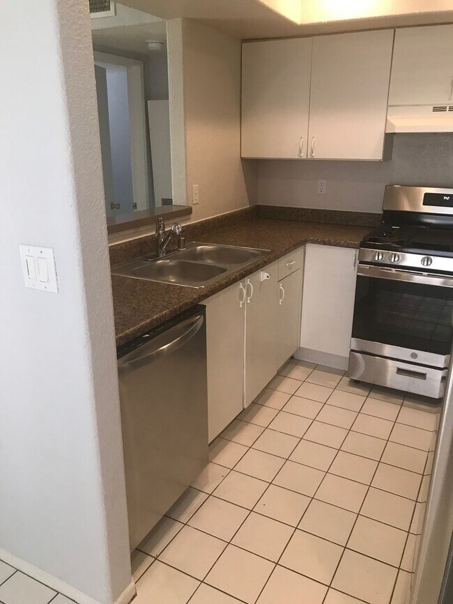 Photo - 2 Bedroom 2 bath condo with a den ready fo...