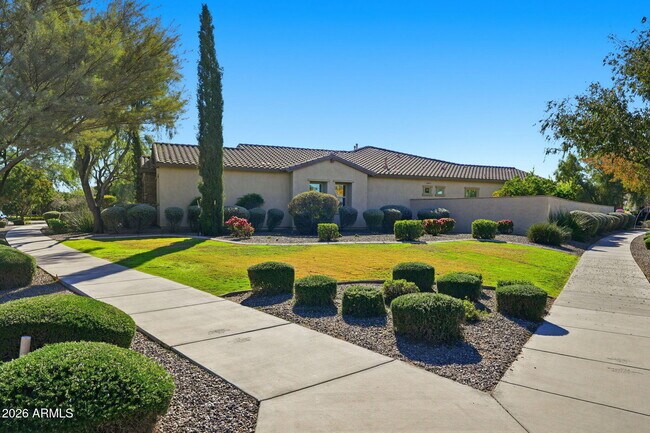 Photo - 4908 S Figueroa Ln