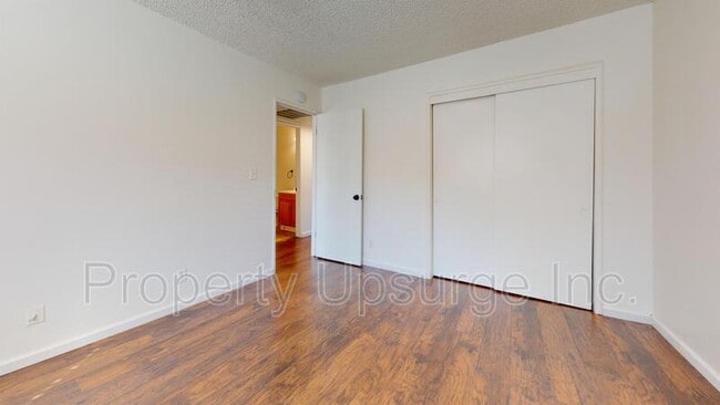 Photo - 1356 Hobart Dr