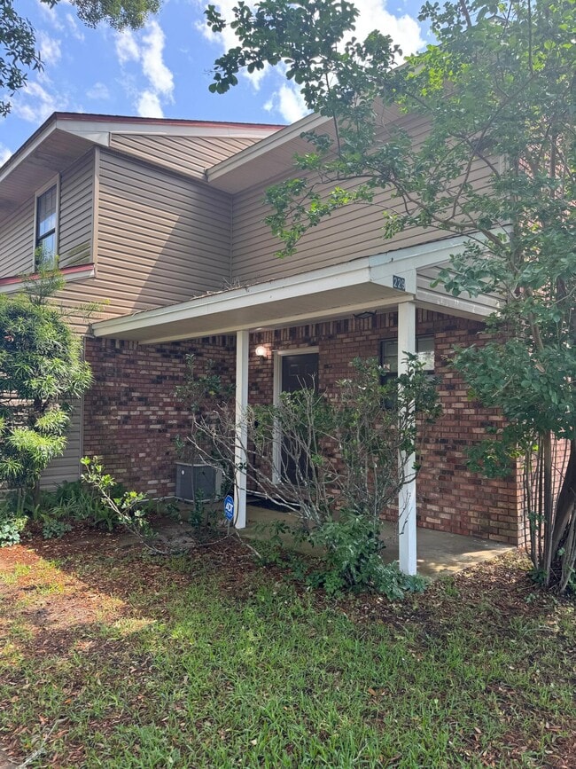 Photo - 229 Carmel Dr Townhome