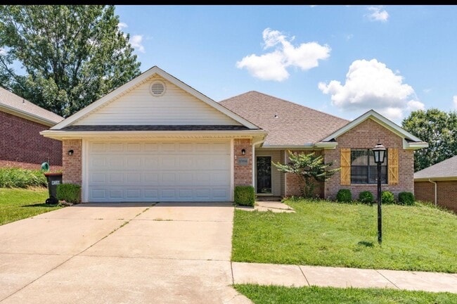 Building Photo - 2708 Azure Hills Dr