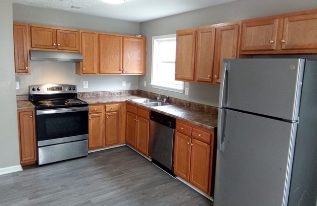 Photo - 3BR/2Ba- LEASING SPECIAL - MOVE IN BY 1/1/2026 AND RECEIVE 2ND MONTH OF RENT FREE.