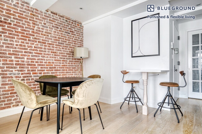 Photo - 41 W 24th St Unidad FL5-ID617