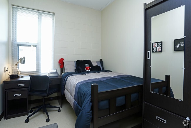 Photo - NC State University Wolf Ridge Apartments
