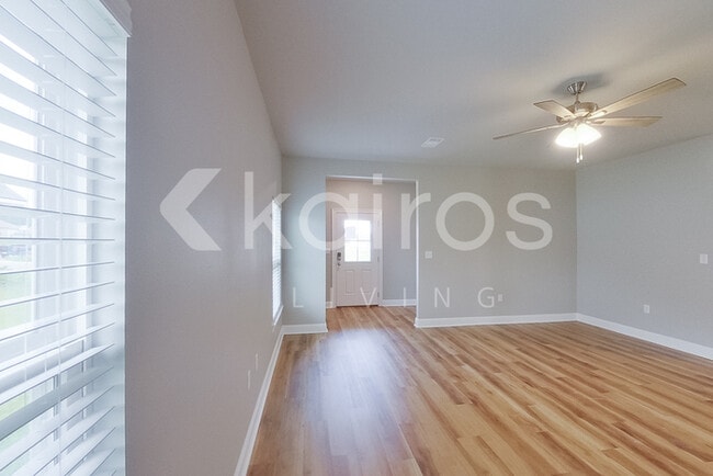 Photo - 13748 Willowmore Dr