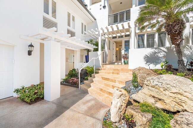 Photo - 542 Ahina St