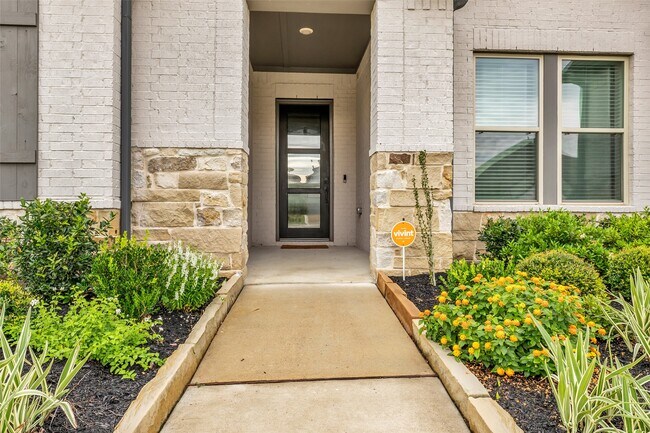 Photo - 17415 Violet Vineyard St
