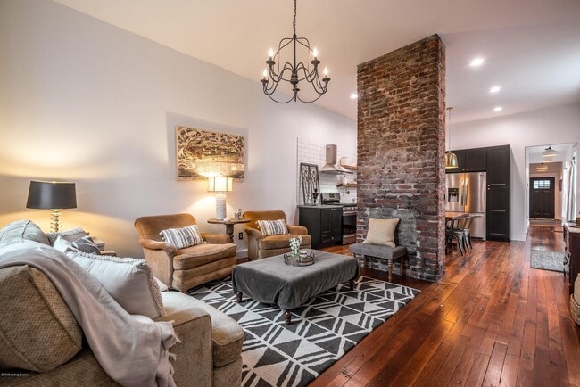 Photo - 1117 Lydia St