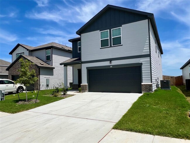 Building Photo - 509 Lagoon Dr