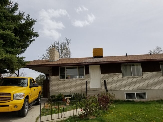 311 S Cherry Hill Dr Unit 1