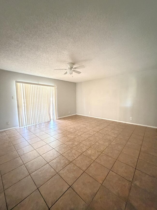 Photo - 7423 Corian Park Dr