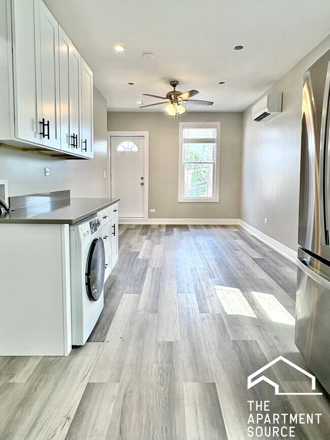 Photo - 1834 W 18th St Apartments Unit 3R