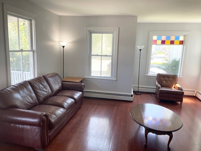 Photo - 22 Summer St