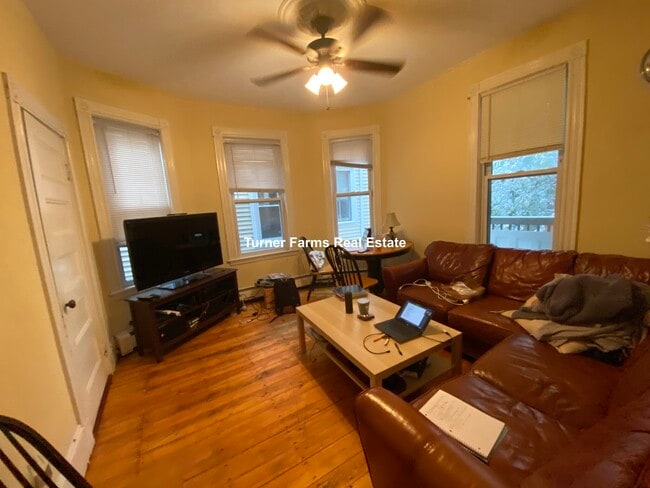 Photo - 34 Cherokee St Unit 1