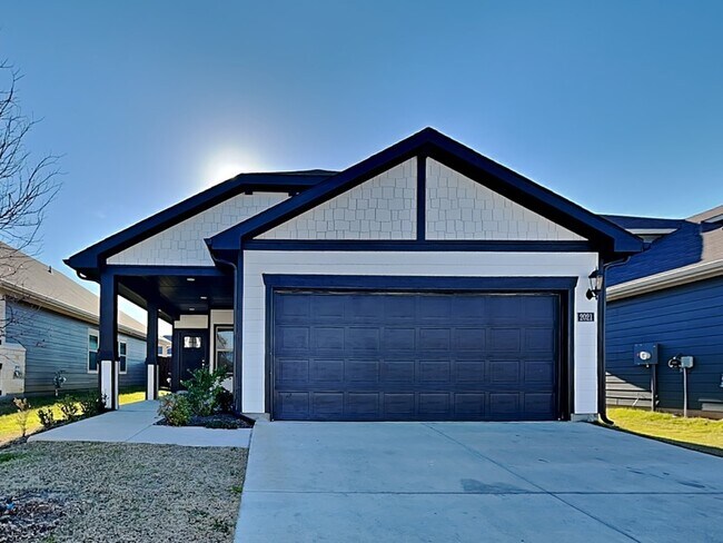 Photo - 2021 Pine Stone Ln Casa