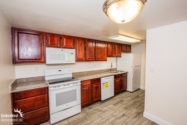 Photo - Charming 2Bdm 1Ba Condo in a Desirable Gua...