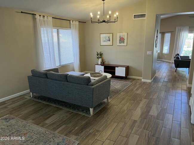 Photo - 1181 W Goldfinch Way