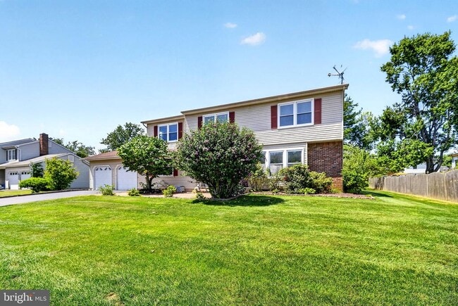 12 Mershon Ln