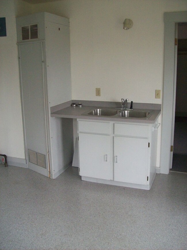 Photo - 1318 High St Unit 102