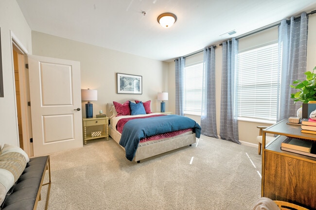 Photo - Fairmont Apartments