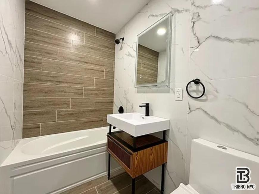 Photo - 2 bedroom in BROOKLYN NY 11211 Unit 4R