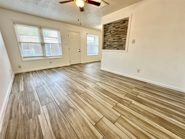 Photo - 13539 Castilian Dr Unidad True