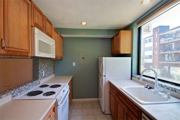 Photo - 196 Allston St Unidad 2