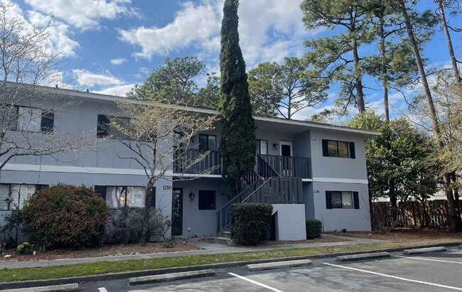 Holly Tree Condos - mid town Wilmington! - Holly Tree Condos - mid town Wilmington!