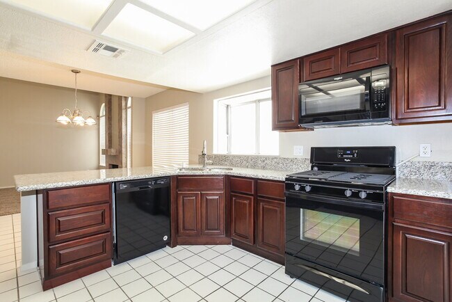 Photo - 4421 Mc Bride Dr