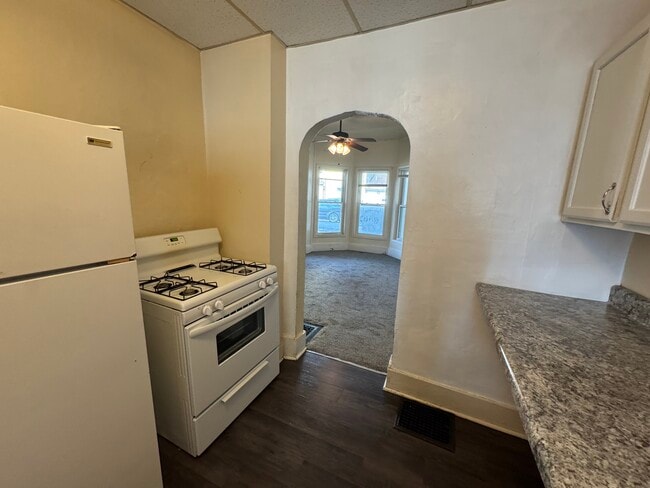 Photo - 204 N Fort Wayne Ave Unit 2