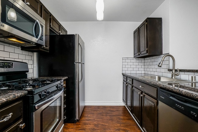 2330 North Cahuenga, LP