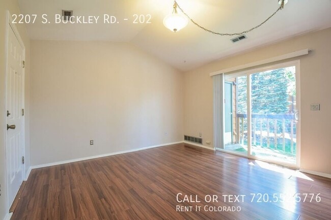 Photo - 2207 S Buckley Rd