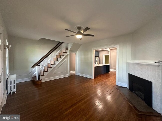 Photo - 817 N Harrison St