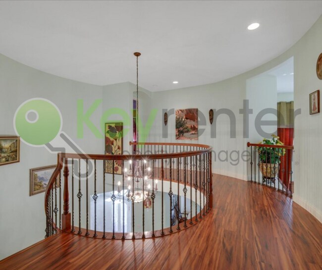 208 Otter Glen Ct