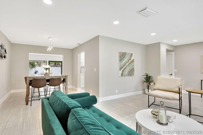 1035 NW 5th Ave