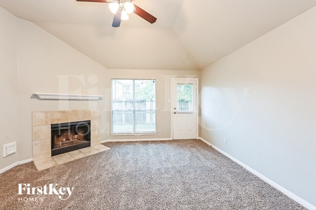 Photo - 6739 Renata Cir