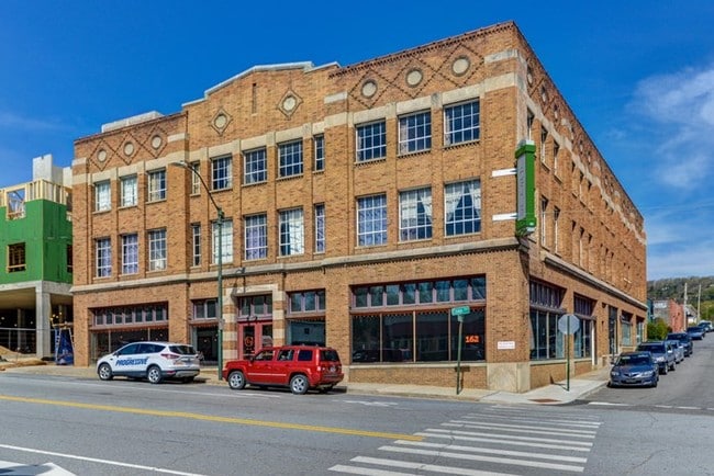 The Lofts at SS/150
