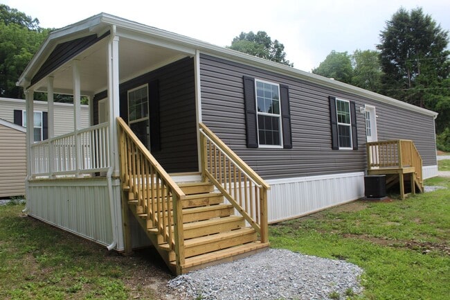 Building Photo - Comfortable Mobile Home In Glen Rock